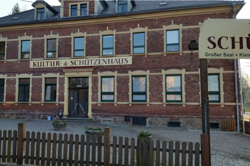  0001 mittelsachsen schuetzenhaus penig